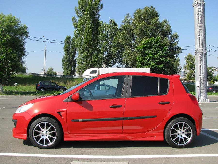 Renault Clio III by Lester 2008 года  (фото 3 из 4)